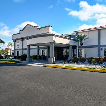 Quality Inn Fort Myers - Cape Coral מראה חיצוני תמונה