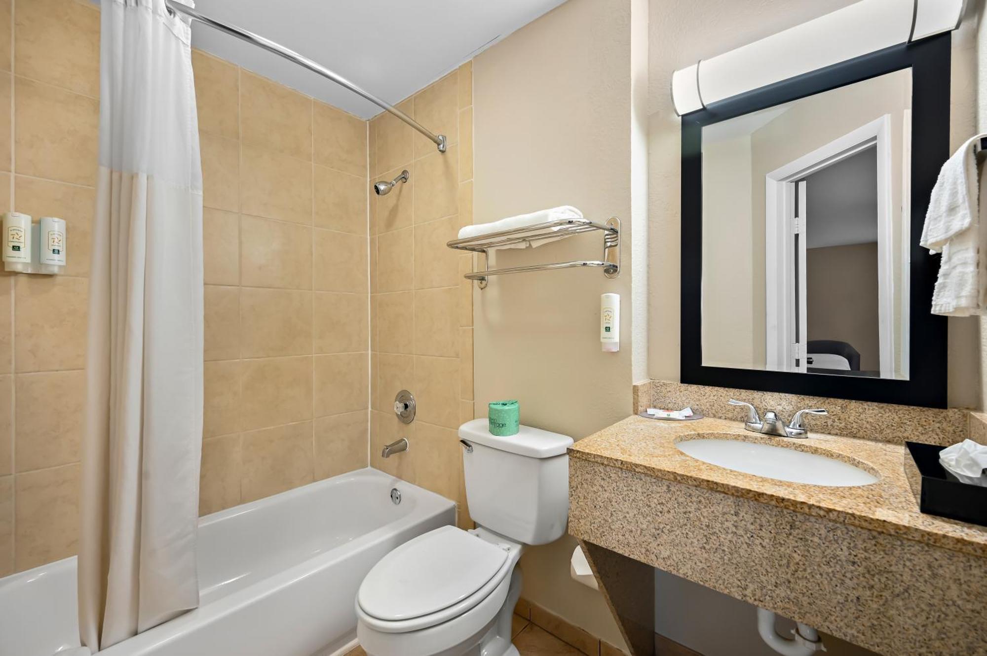 Quality Inn Fort Myers - Cape Coral מראה חיצוני תמונה