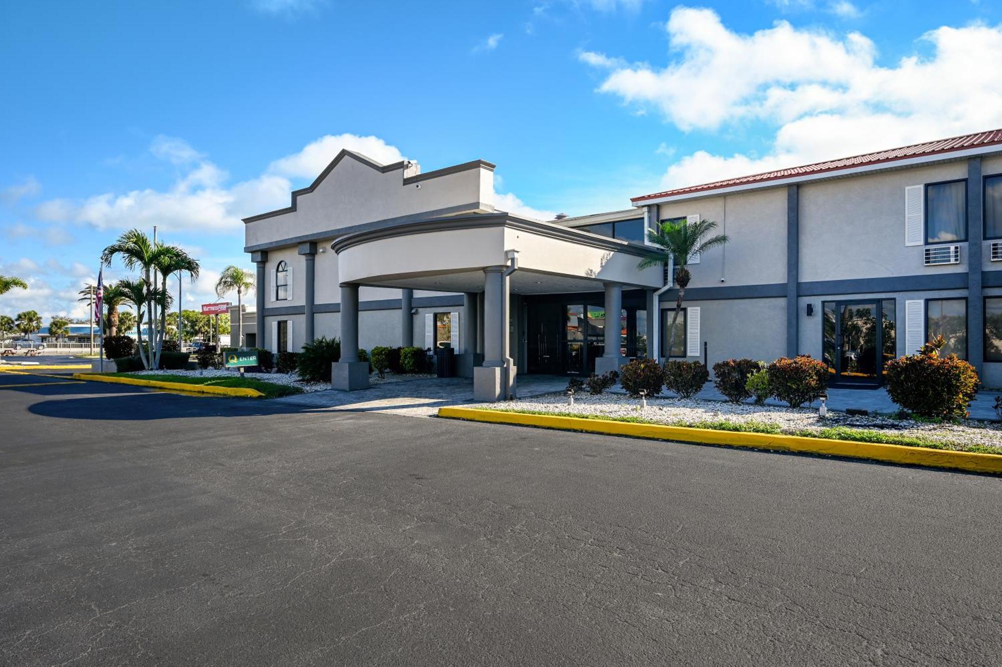 Quality Inn Fort Myers - Cape Coral מראה חיצוני תמונה