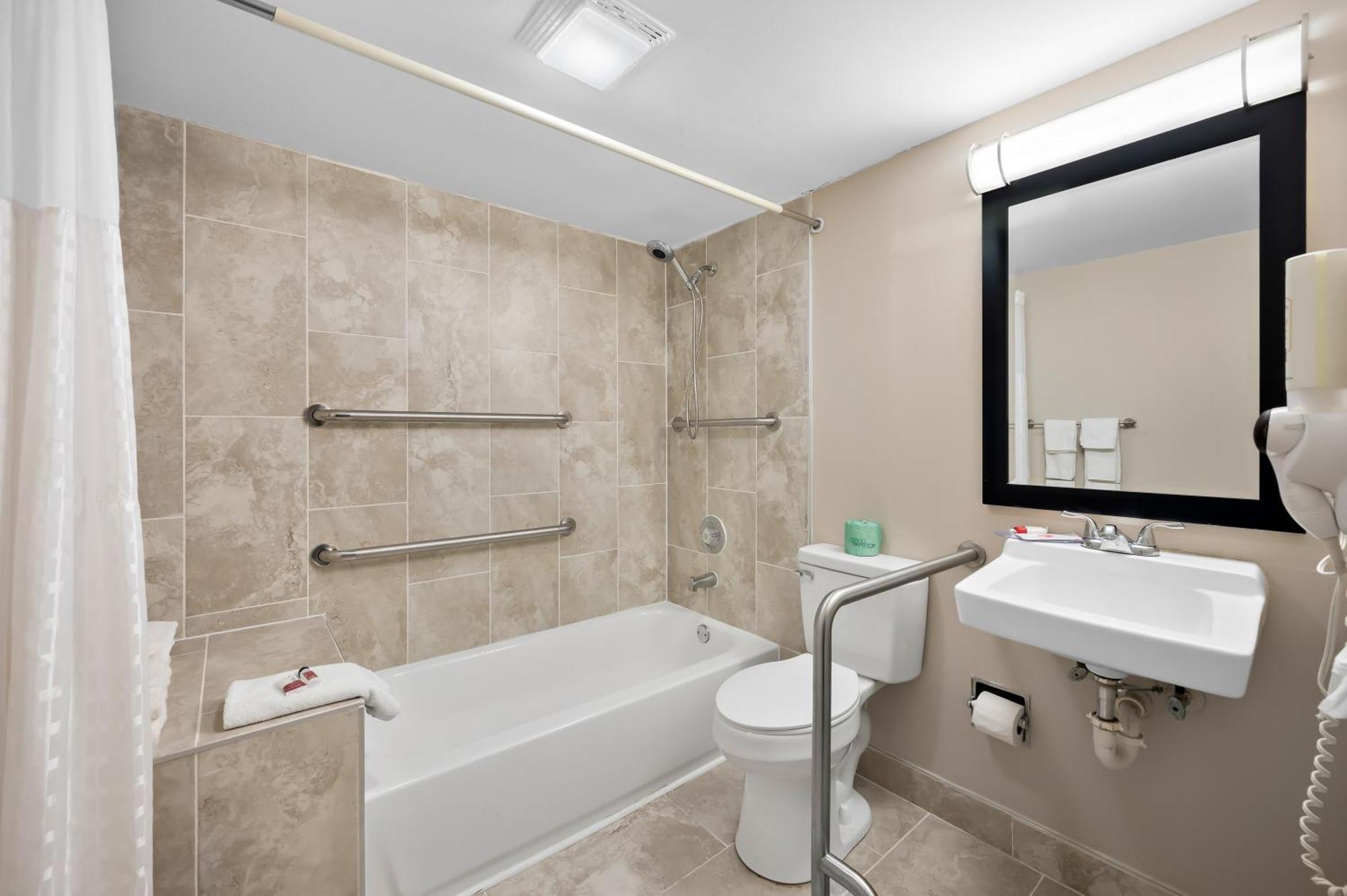 Quality Inn Fort Myers - Cape Coral מראה חיצוני תמונה