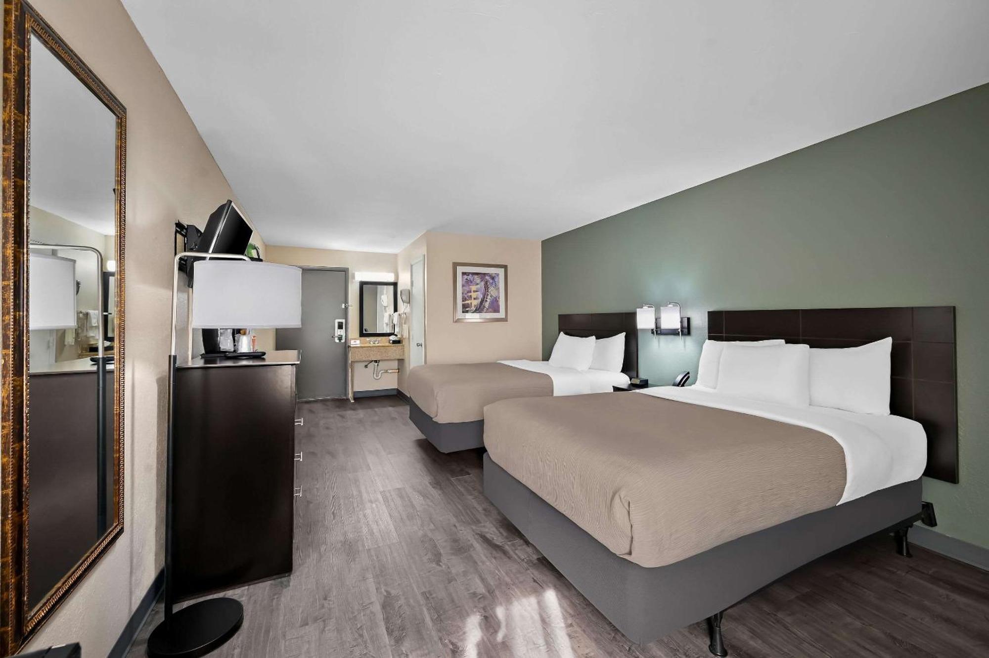Quality Inn Fort Myers - Cape Coral מראה חיצוני תמונה