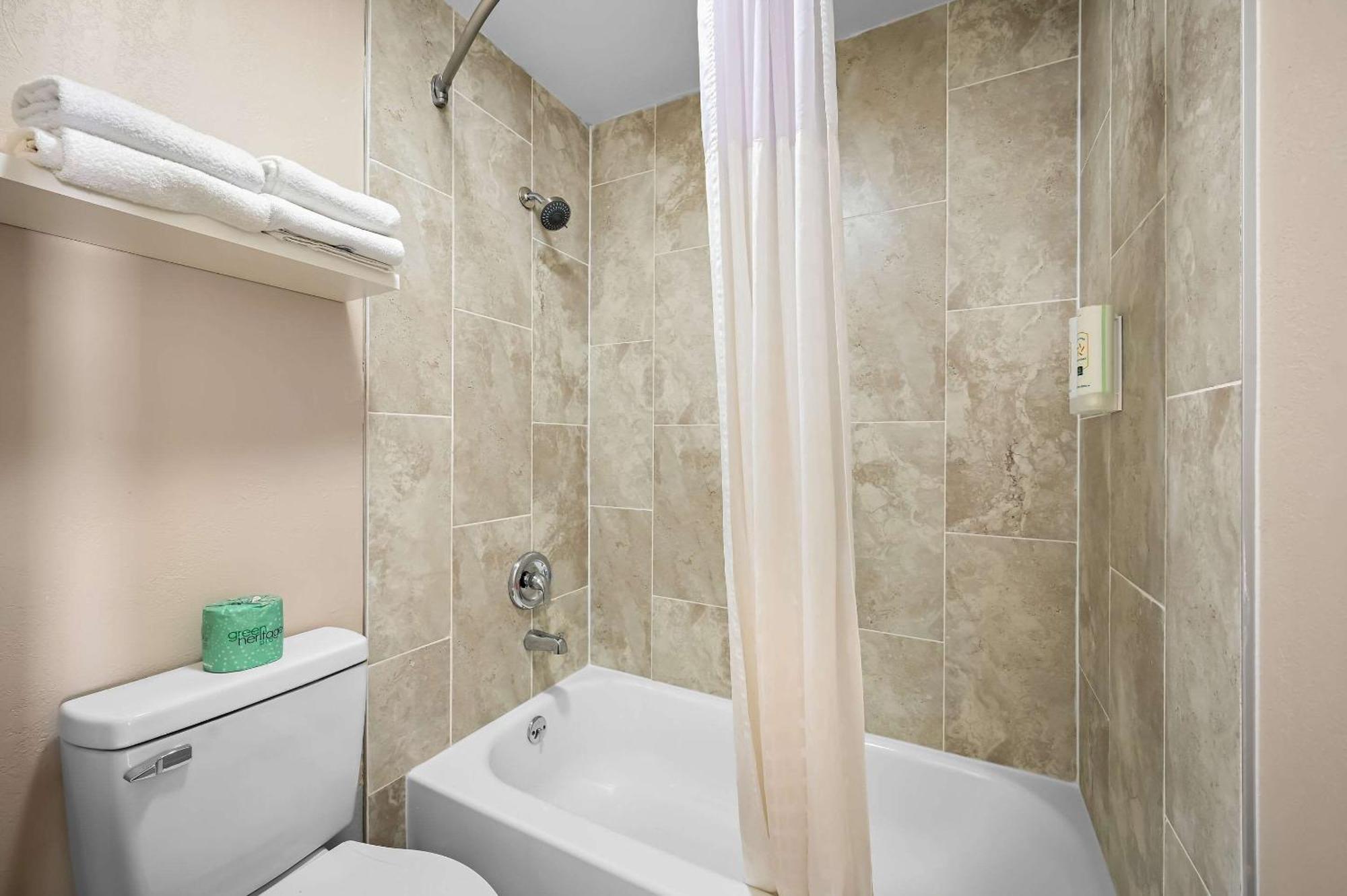 Quality Inn Fort Myers - Cape Coral מראה חיצוני תמונה